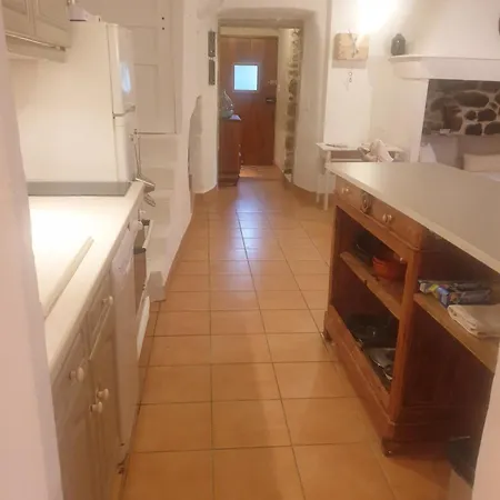 La Source Fraiche Notre-Dame-de-la-Rouvière