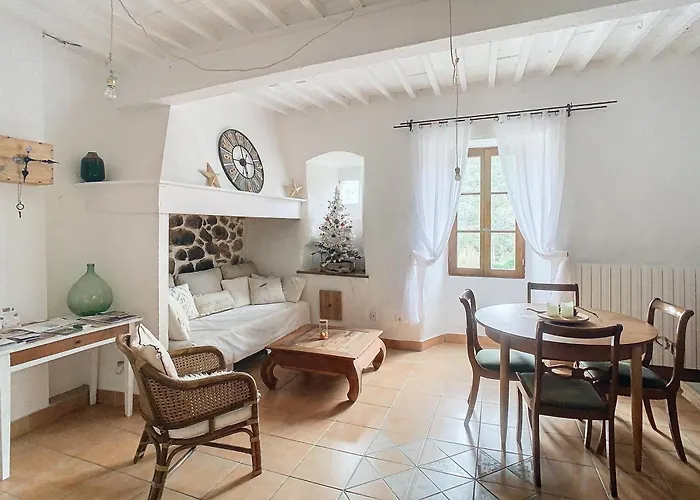 La Source Fraiche Notre-Dame-de-la-Rouvière